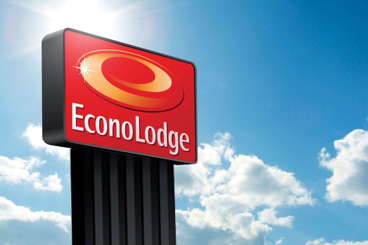 Econo Lodge Russellville Экстерьер фото